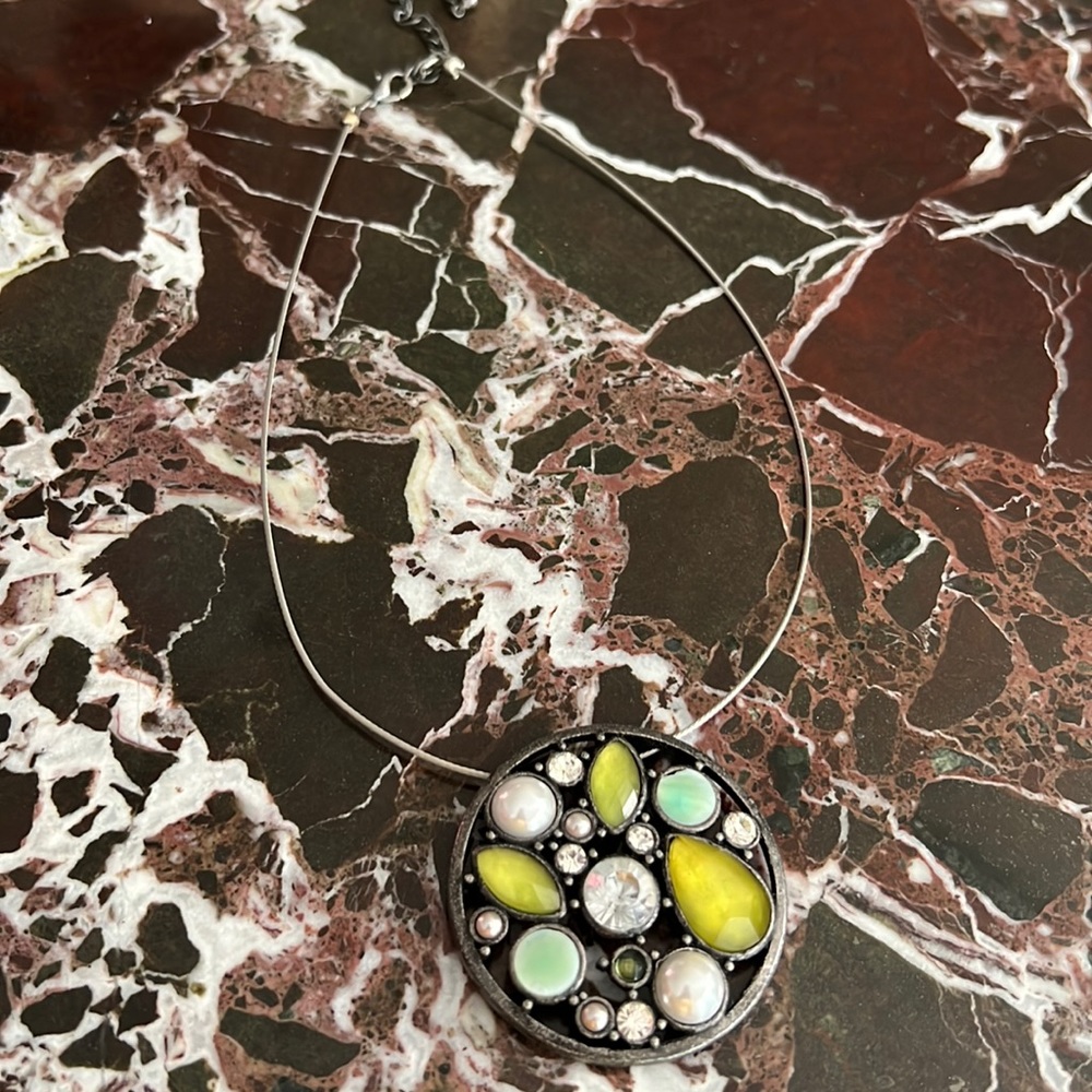 Statement necklace